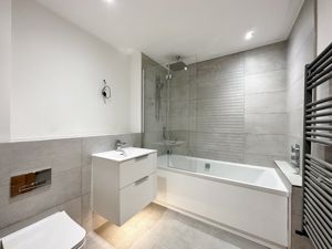 Photo 6- click for photo gallery